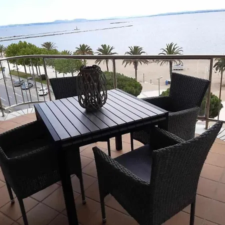 Apartment Casc Antic Sl Avda Rodhe Roses
