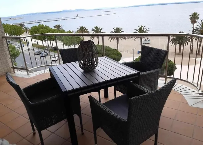 Apartment Casc Antic Sl Avda Rodhe Roses