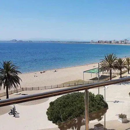 Apartament Casc Antic Sl Avda Rodhe Roses