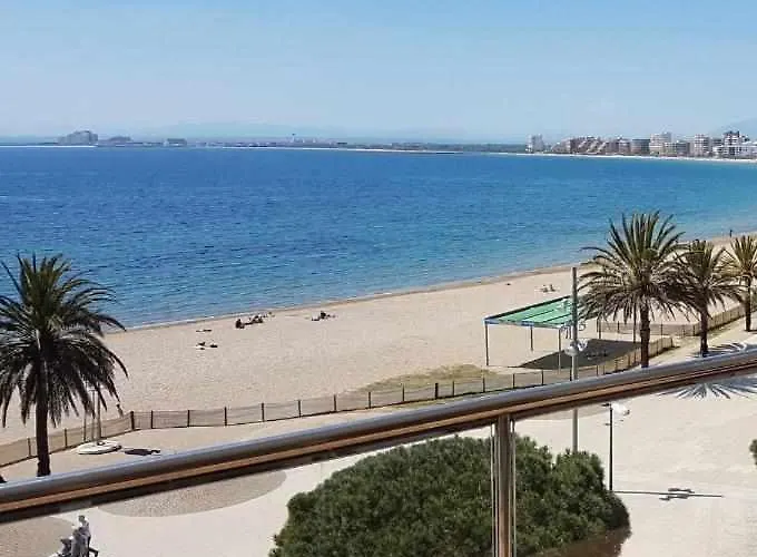 Apartament Casc Antic Sl Avda Rodhe Roses